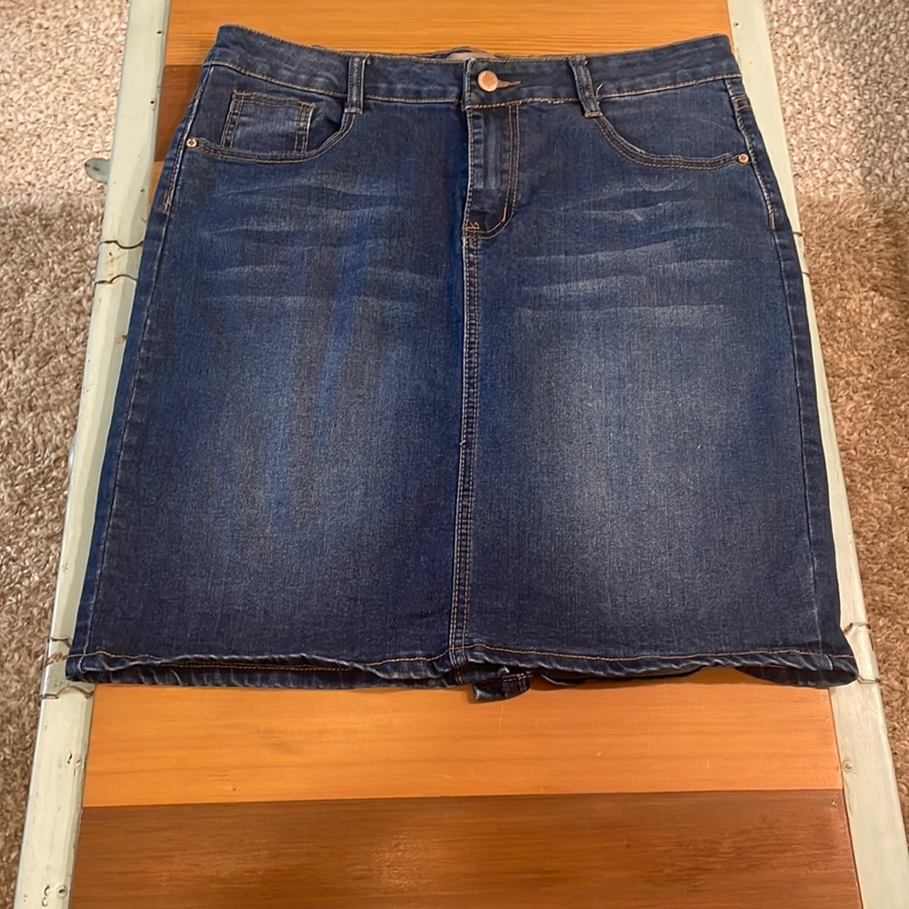 2 Sable Jean skirt